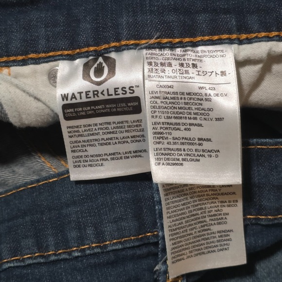 Levi's 502 Taper Fit Men's Jeans 44x30 Dark Wash Blue Denim Pants - Picture 6 of 8